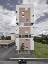 Wohnhochhaus Hirzenbach Foto: Kuster Frey