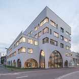 Institutsgebäude für Pharmazie, Haus D Foto: Hertha Hurnaus