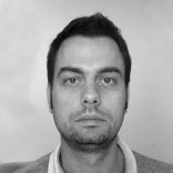 Donát Rabb, Pressebild: Minusplus Generáltervező Kft.