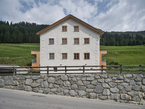 Haus Spescha, Foto: Günter Richard Wett