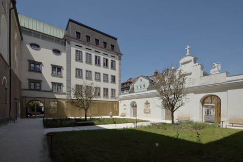 Bio-Urnenfriedhof „Paradies am Dom“, Foto: Christian Brandstätter