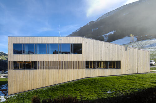 Ein Pressebild von Adolf Bereuter