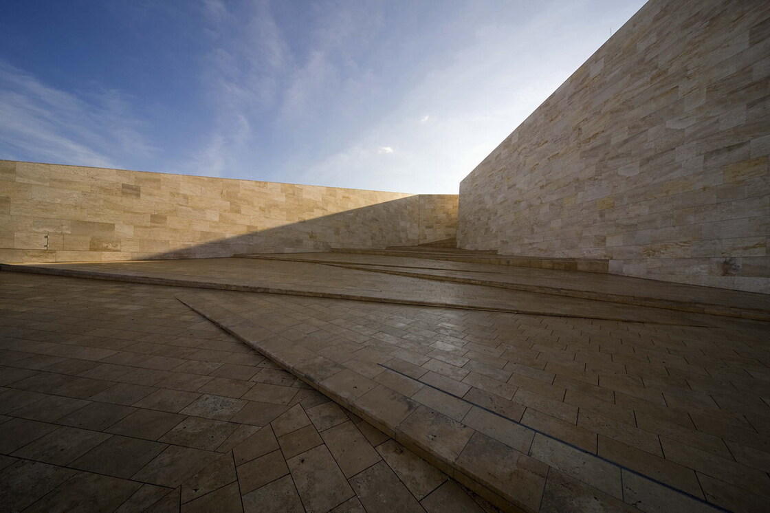 Ein Foto von Tamás Bujnovszky