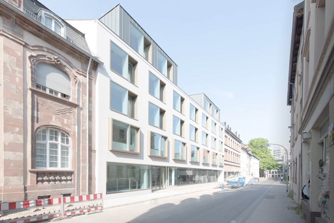 Ein Pressebild von Peter Strobel