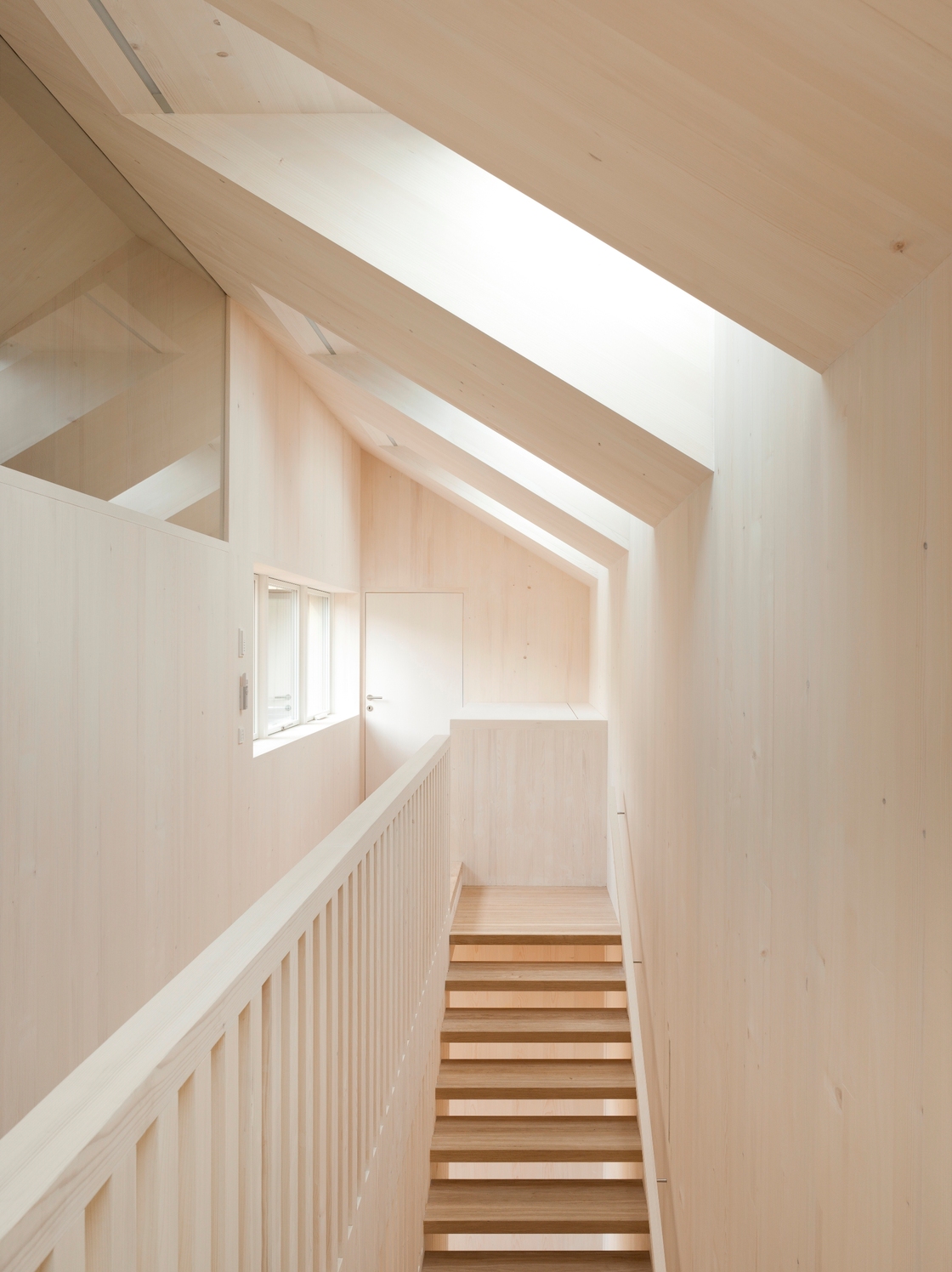 Ein Pressebild von Adam Mørk