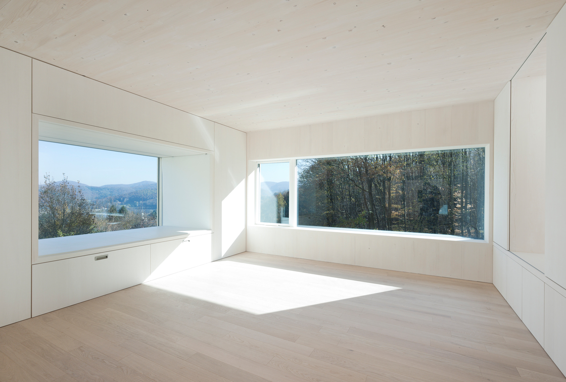 Ein Pressebild von Adam Mørk