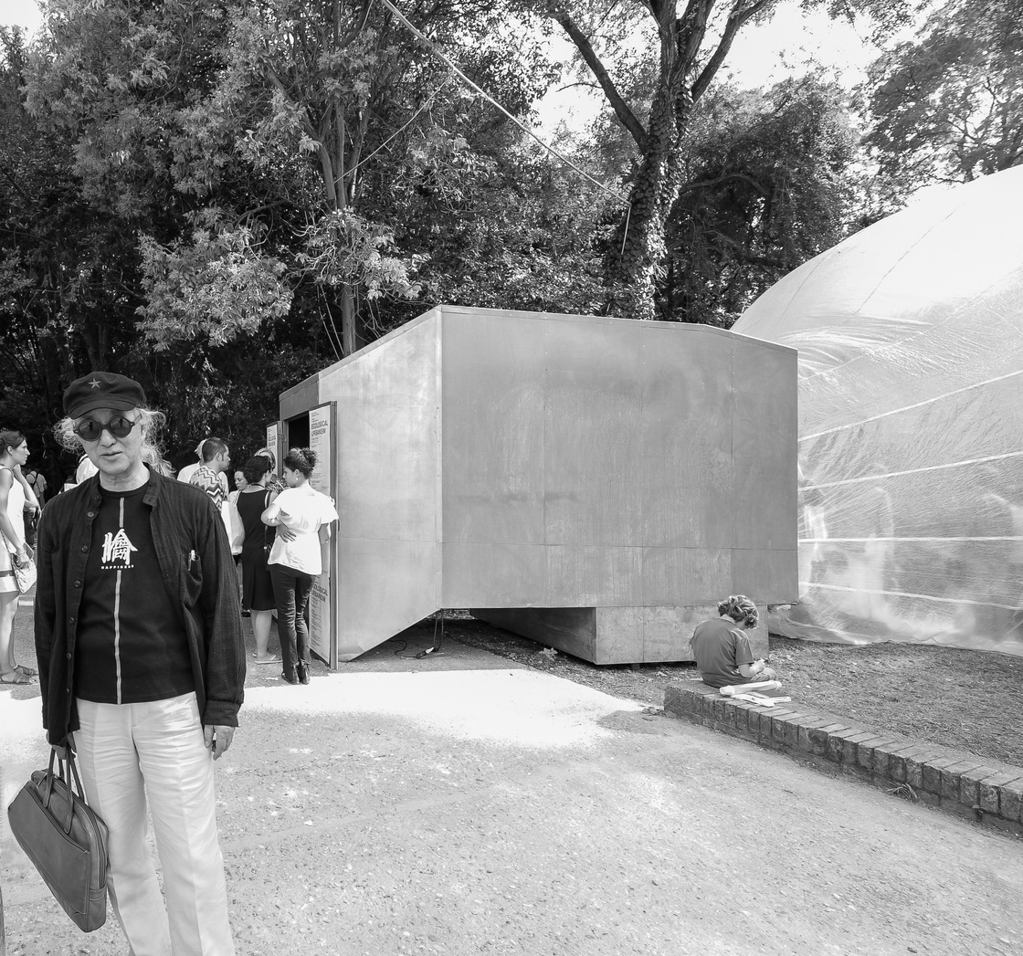 Ein Foto von AnnA BlaU