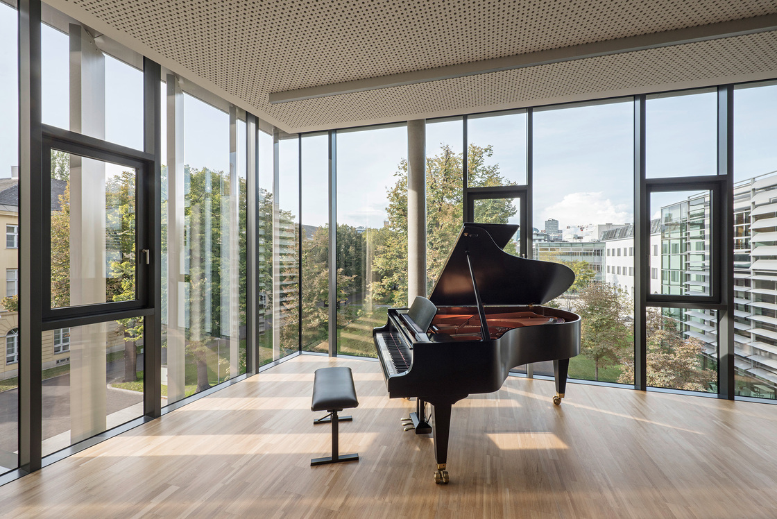 Ein Foto von Hertha Hurnaus