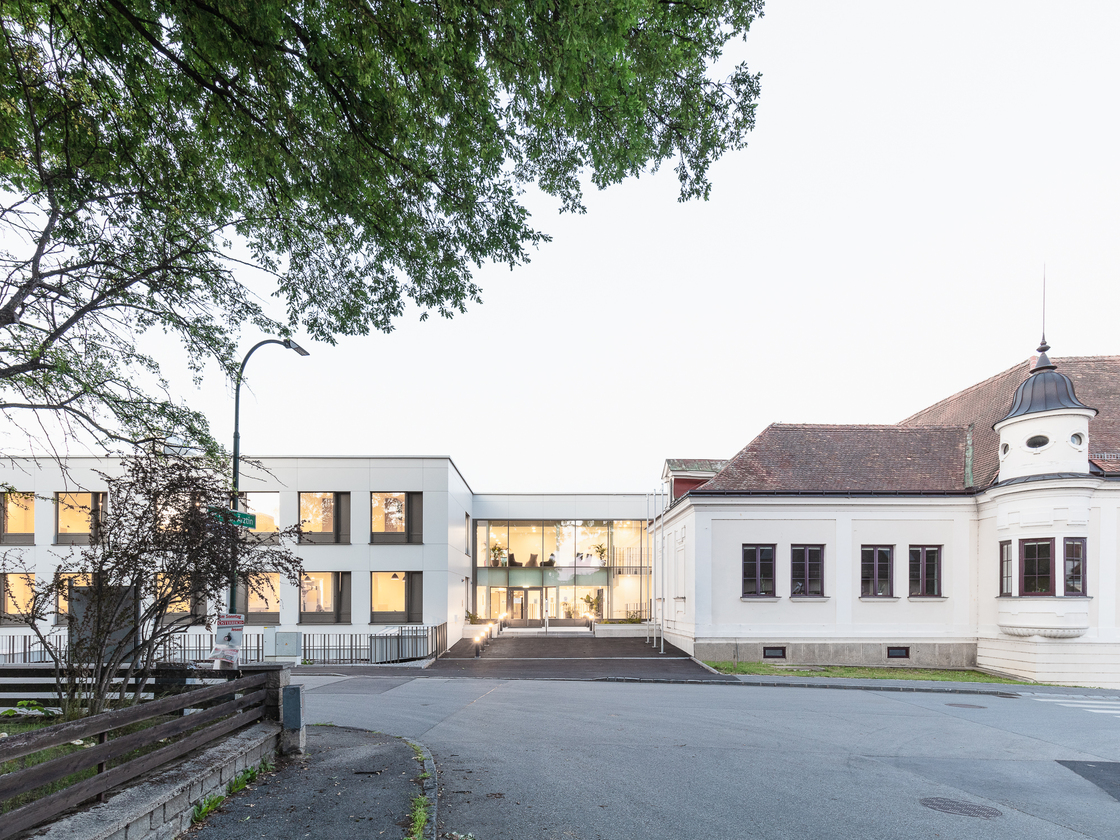 Ein Foto von tschinkersten