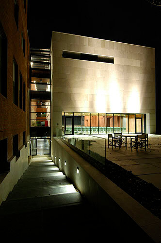 Ein Foto von Tamás Bujnovszky