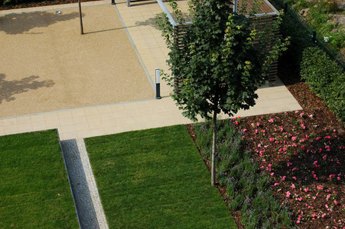 Ein Foto von Bernard und Sattler