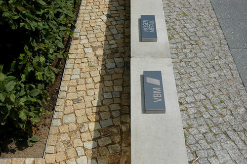 Ein Foto von Bernard und Sattler