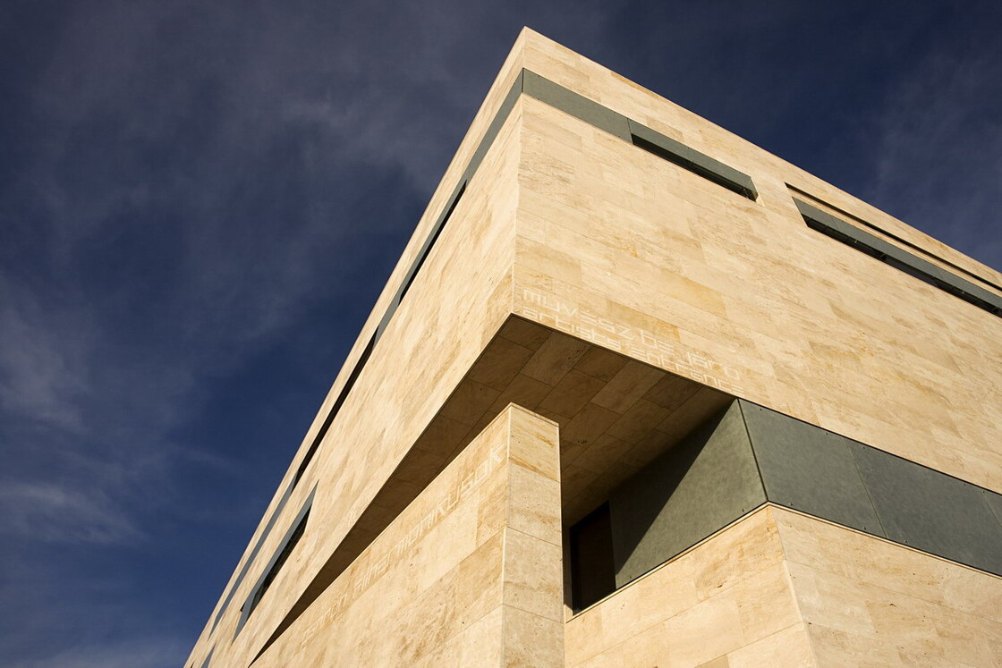 Ein Foto von Tamás Bujnovszky