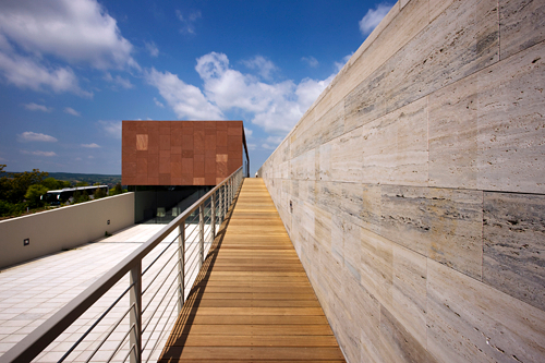 Ein Foto von Tamás Bujnovszky