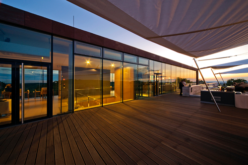 Ein Foto von Tamás Bujnovszky