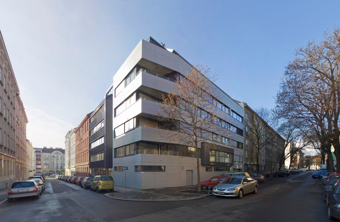 Ein Foto von Adsy Bernart