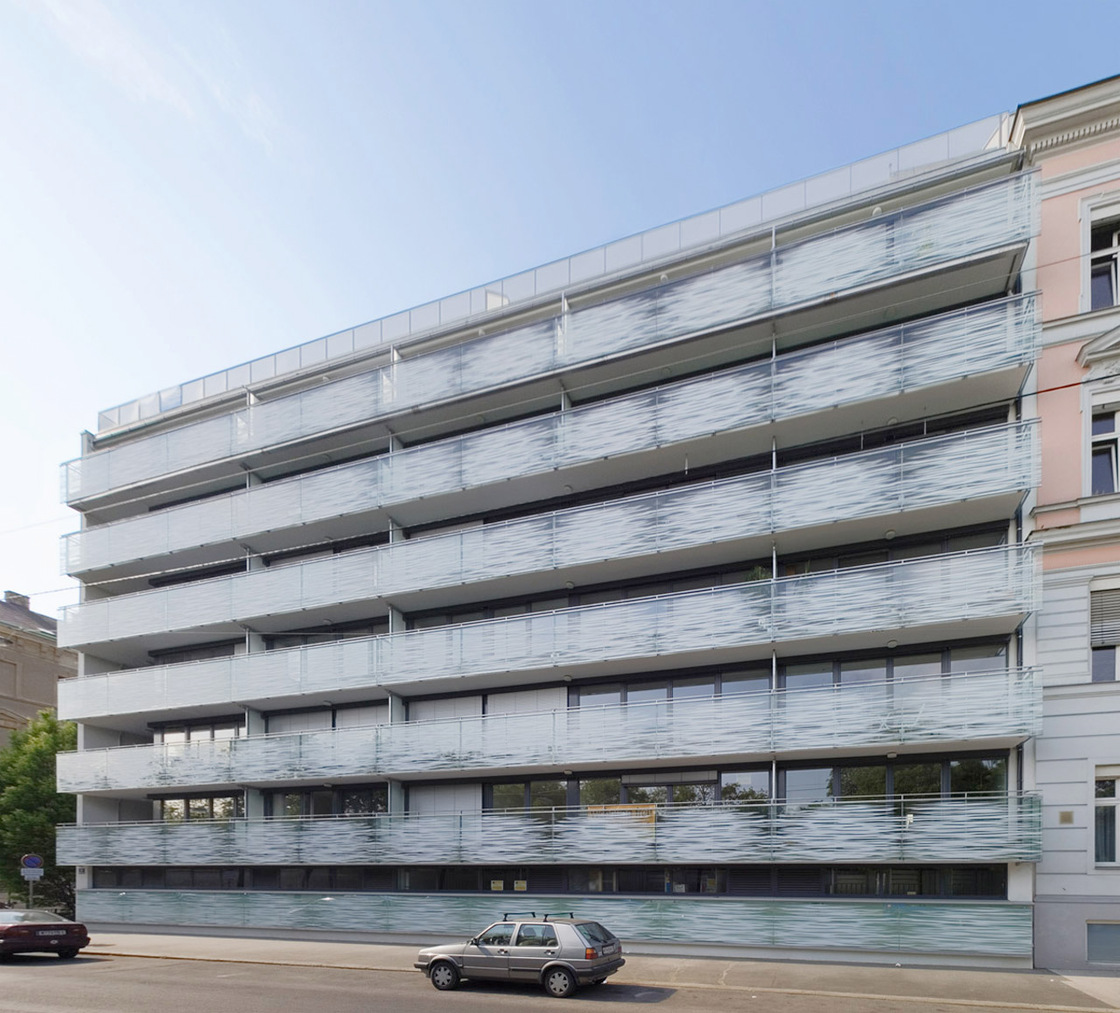 Ein Foto von Adsy Bernart