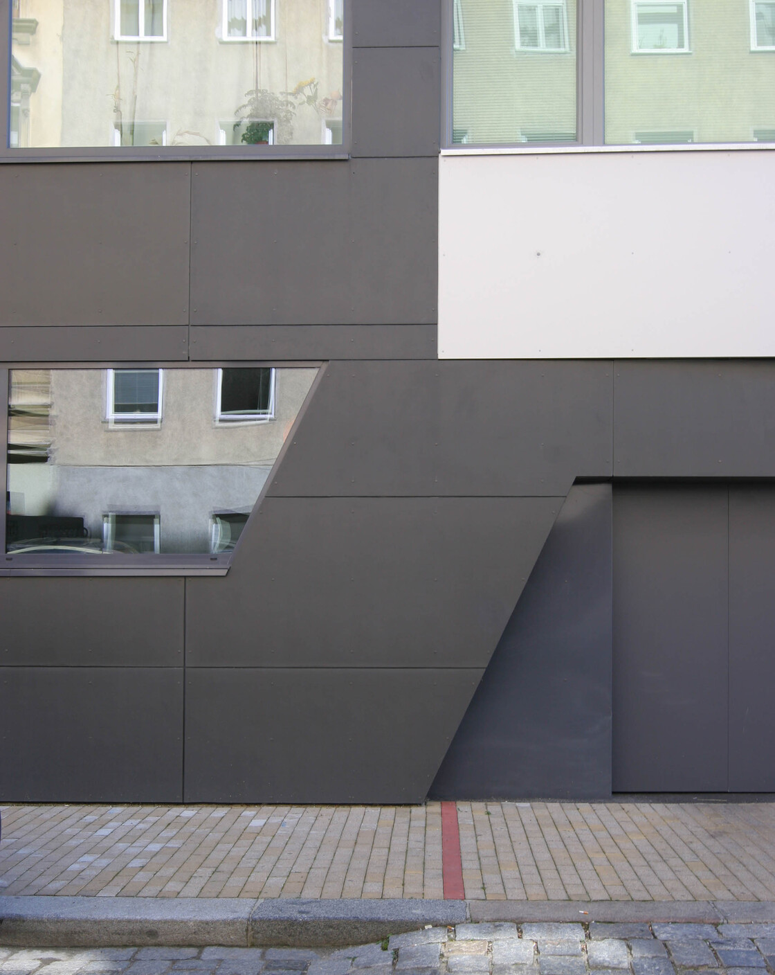 Ein Foto von Adsy Bernart