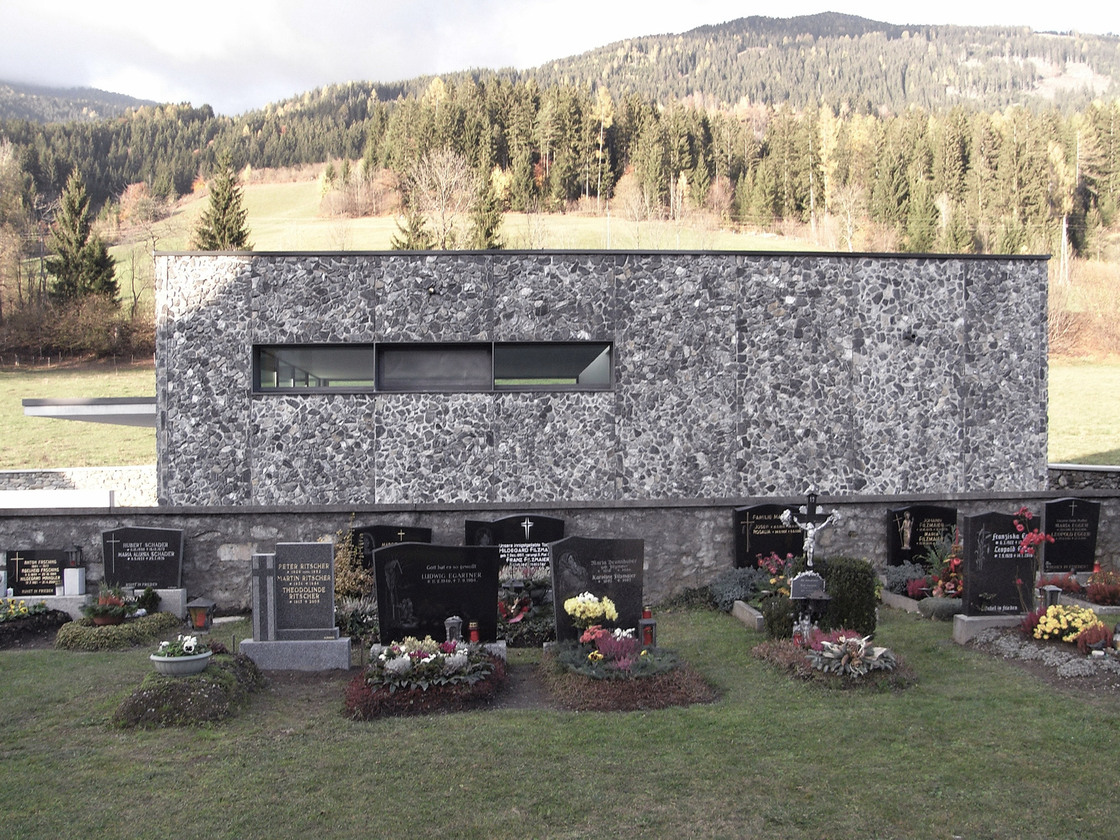 Ein Foto von Ernst Roth