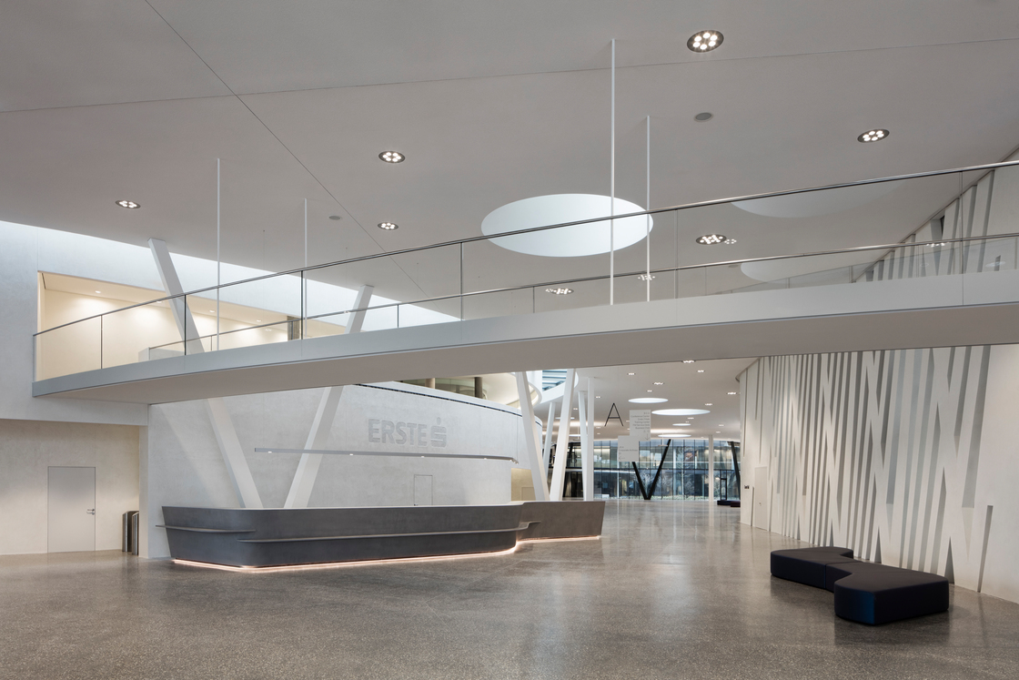 Ein Foto von Werner Huthmacher