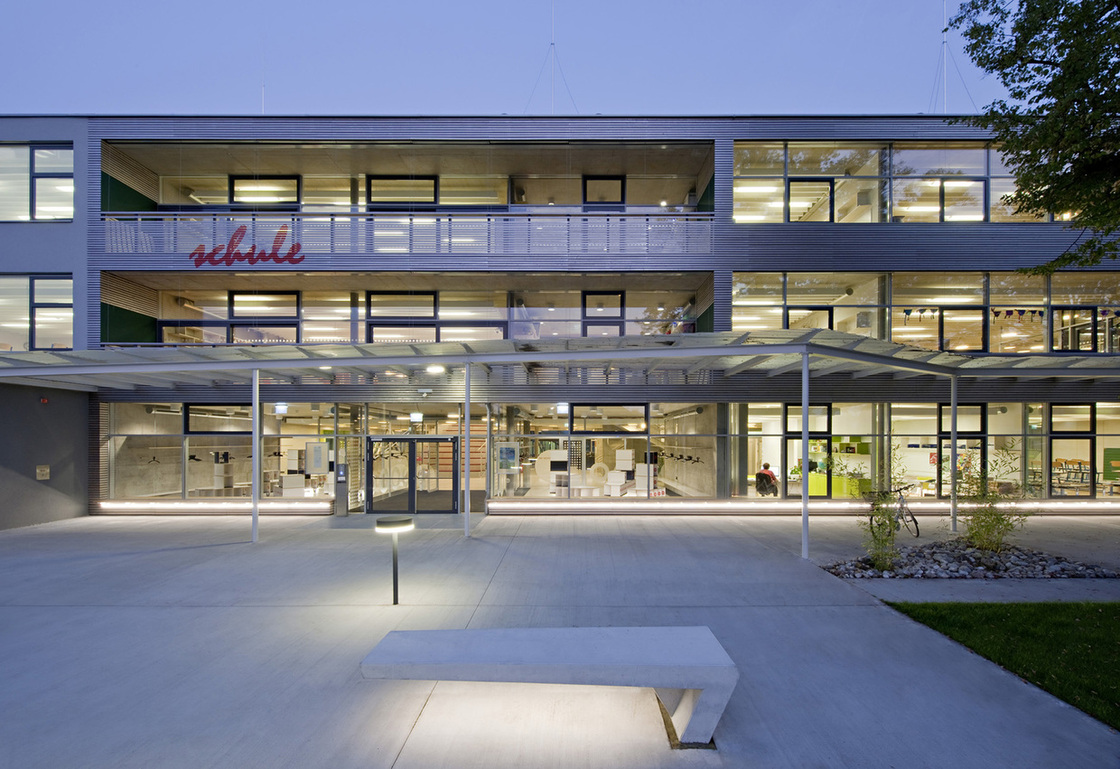 Ein Pressebild von Hertha Hurnaus