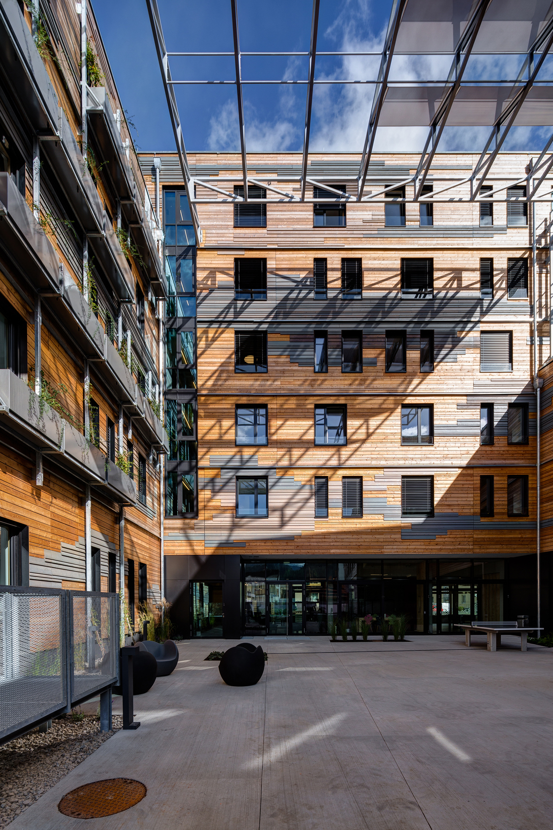 Ein Pressebild von Jorj Konstantinov