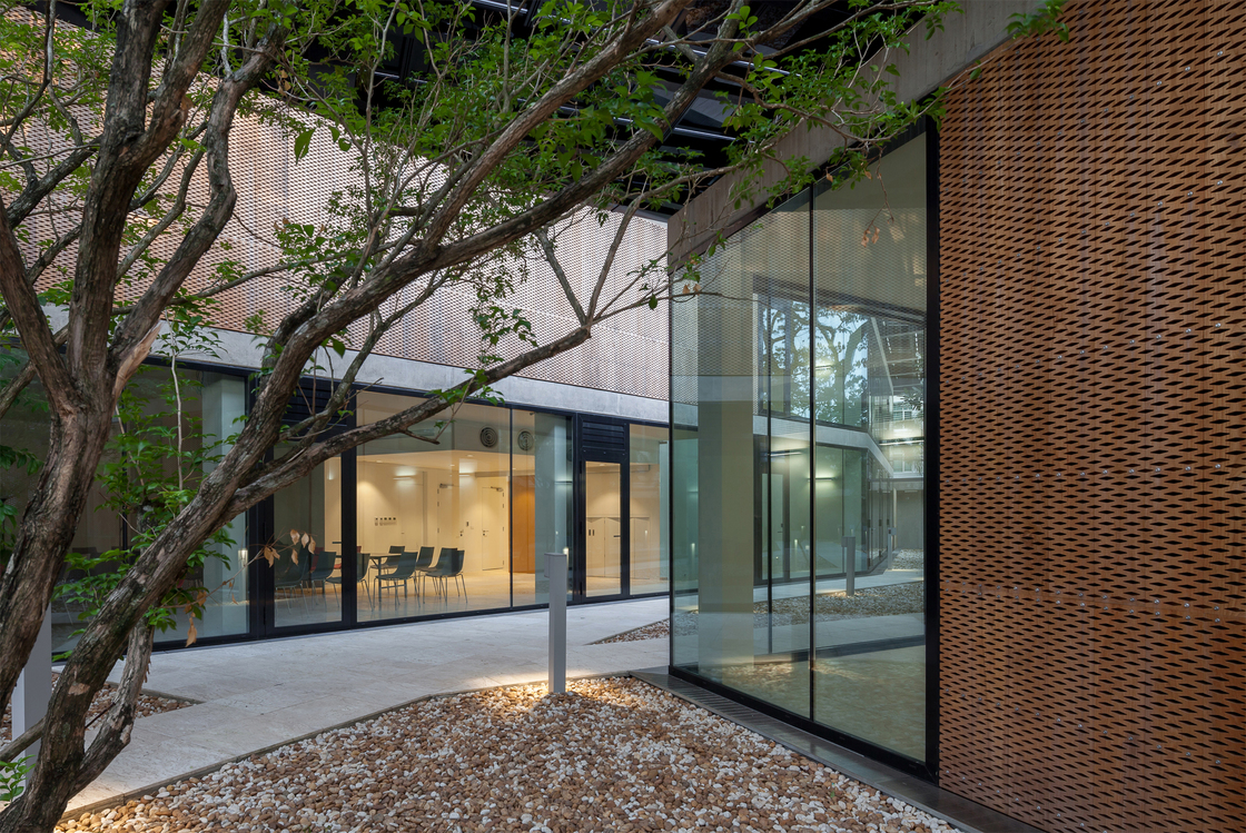 Ein Foto von HOLODECK architects