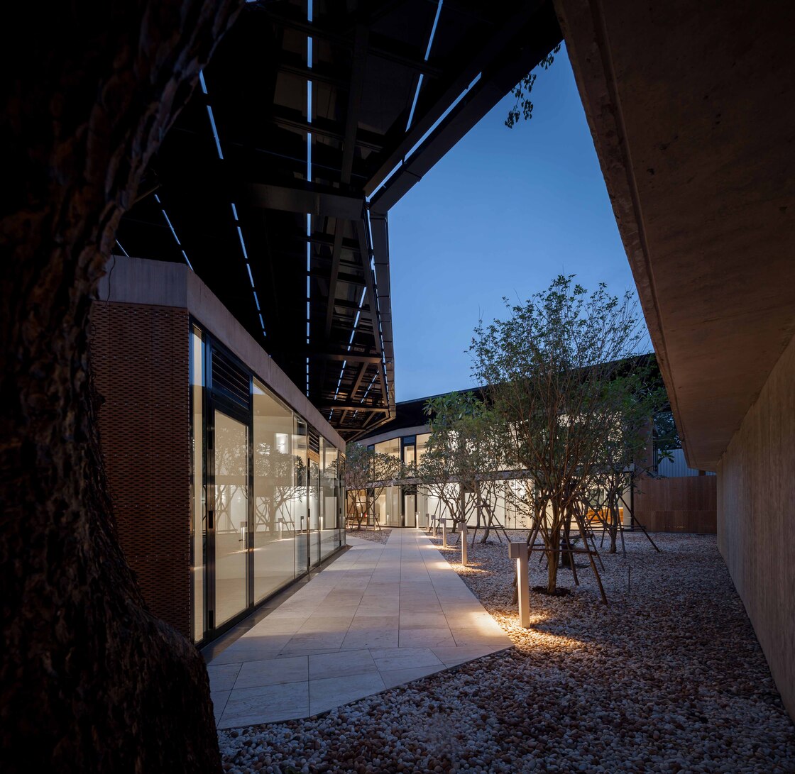 Ein Foto von HOLODECK architects