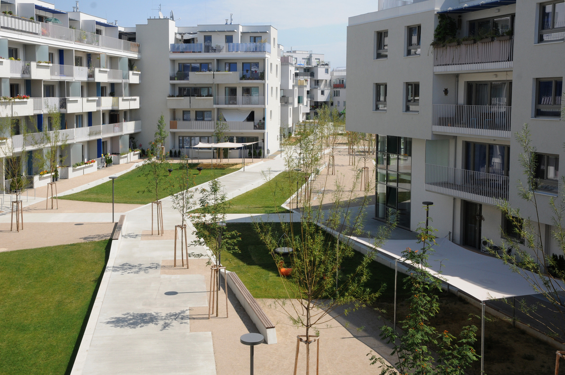 Ein Foto von rajek barosch landschaftsarchitektur