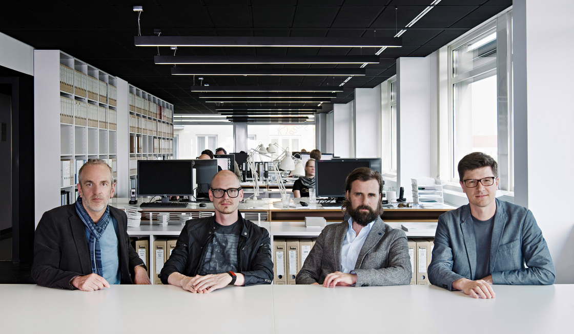 Ein Portraitfoto von Hertha Hurnaus