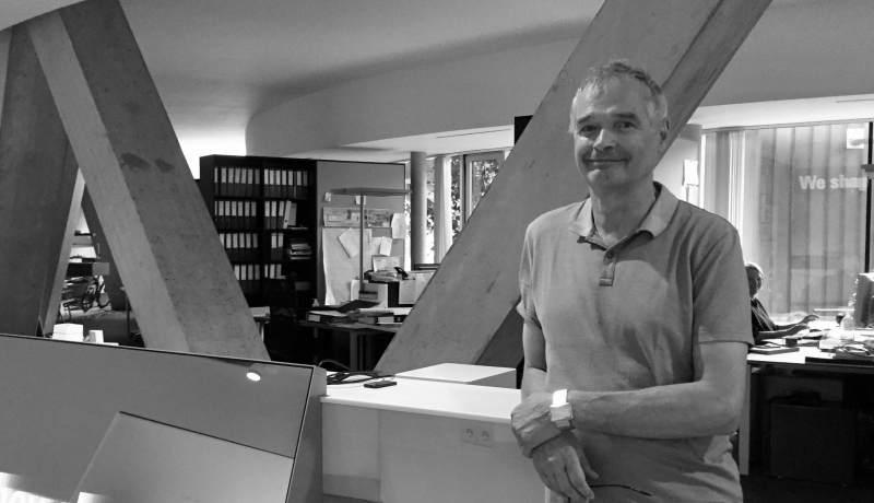 Ein Portraitfoto von Martina Pfeifer Steiner