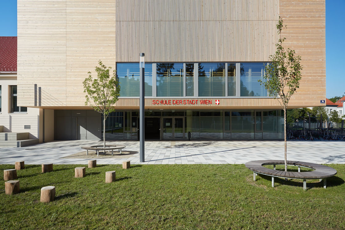 Ein Foto von Johannes Hloch