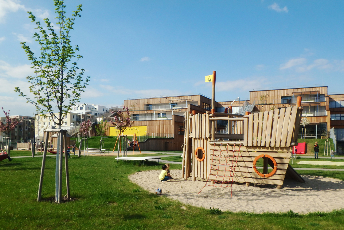 Ein Foto von Land in Sicht