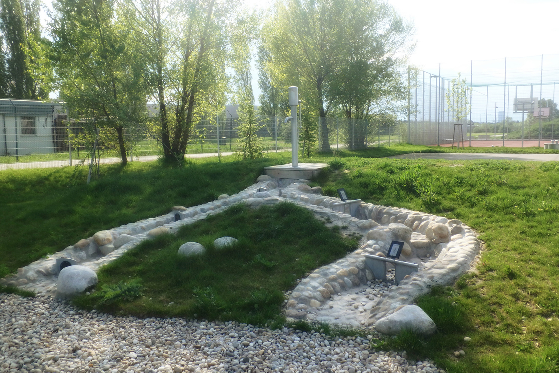 Ein Foto von Land in Sicht