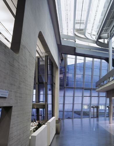 Ein Foto von Dennis Gilbert