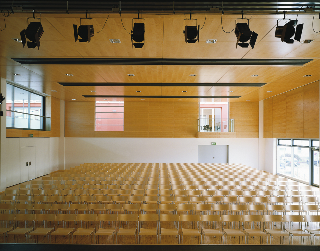 Ein Foto von Angelo Kaunat