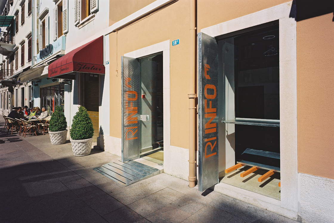 Ein Foto von Robert Leš