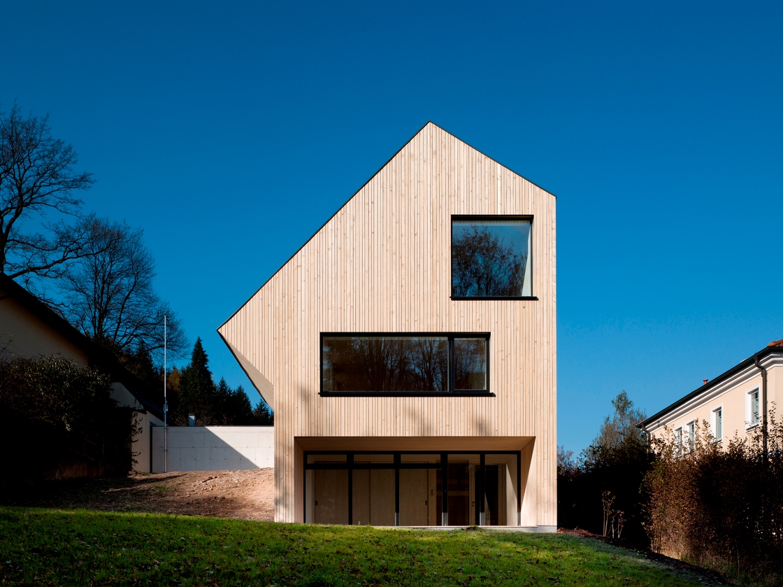 Ein Pressebild von Adam Mørk