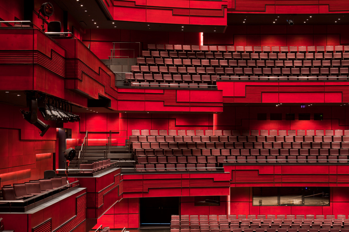 Ein Pressebild von Nic Lehoux