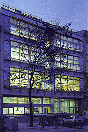 Ein Foto von James H. Morris