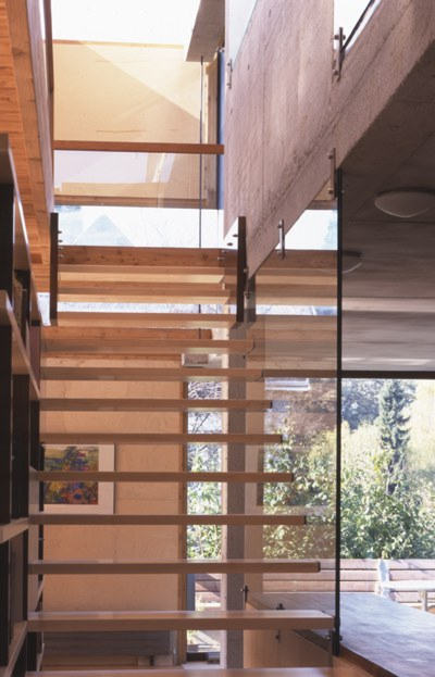 Ein Foto von James H. Morris