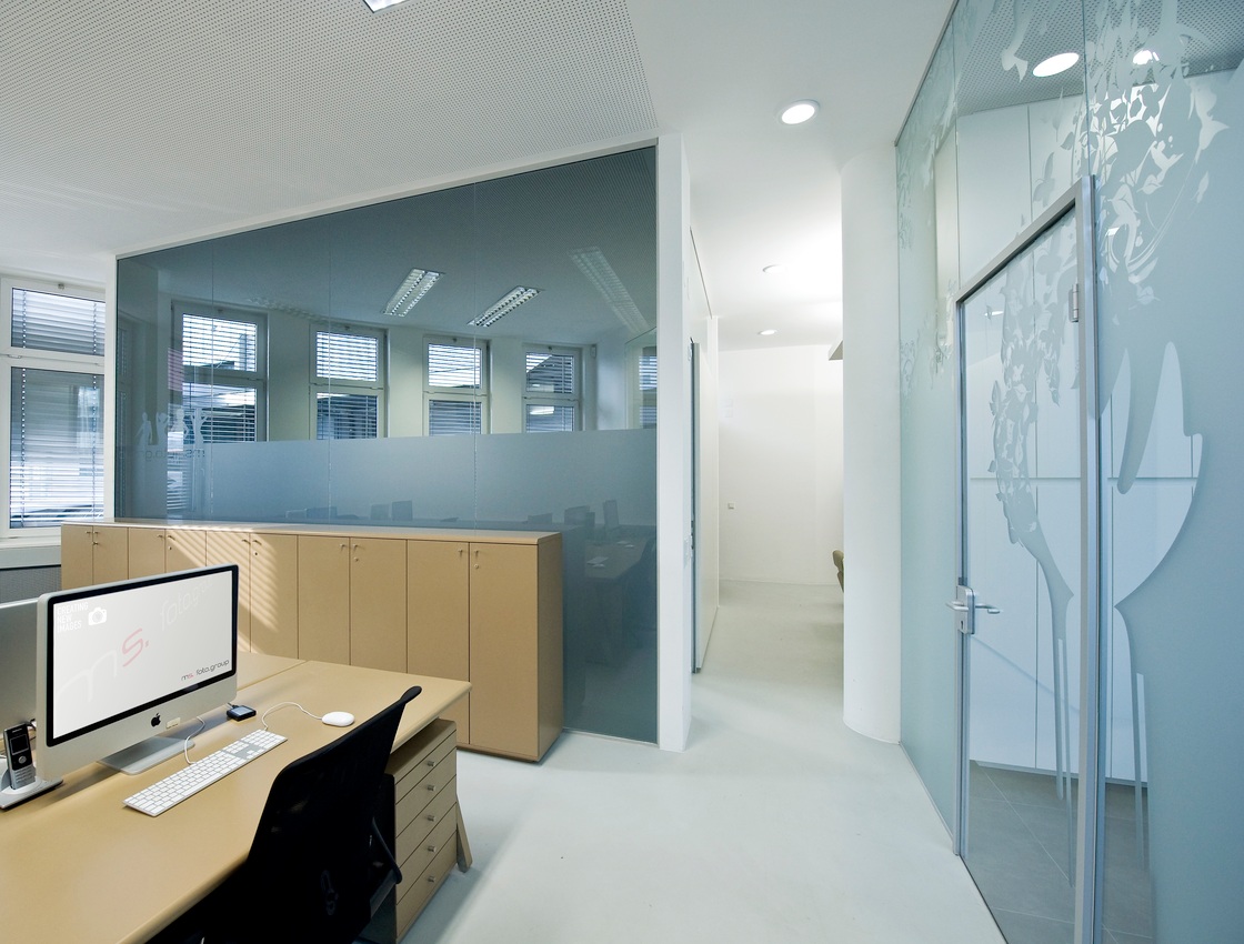 Ein Foto von destilat