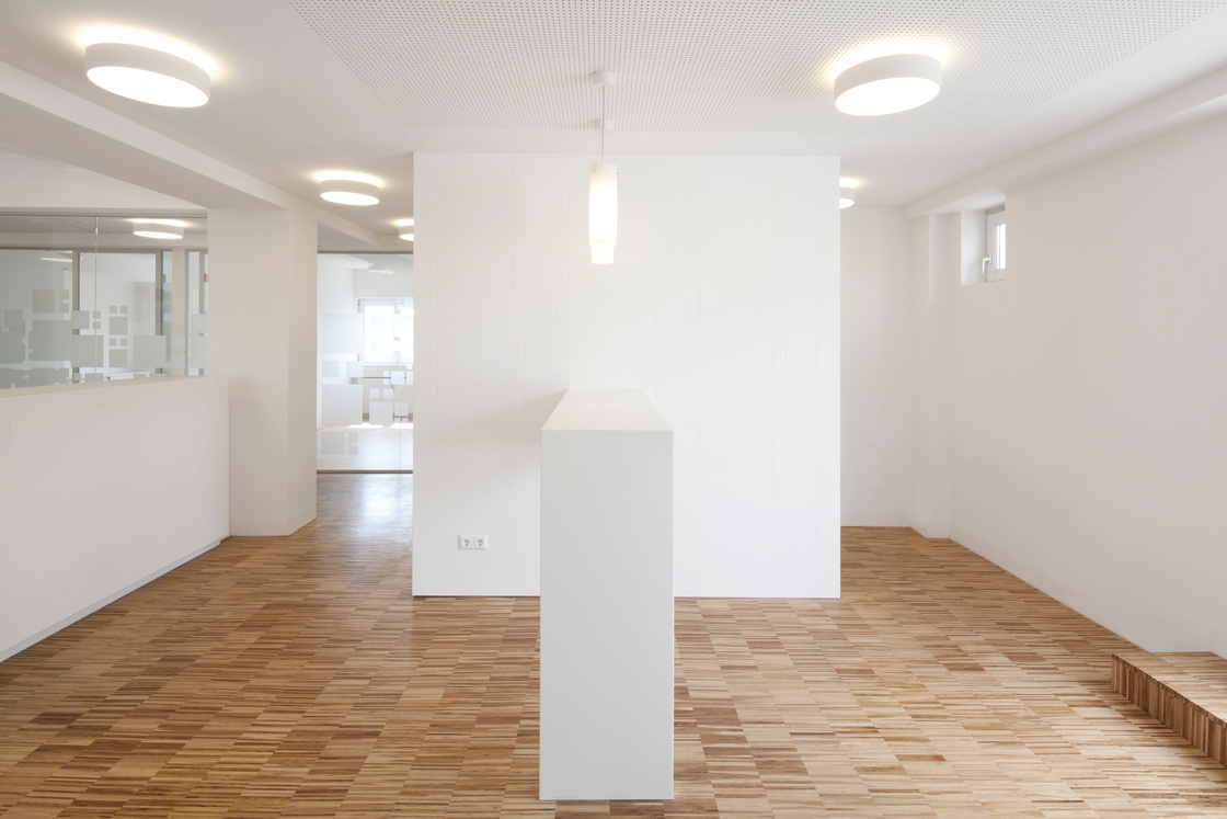 Ein Foto von destilat