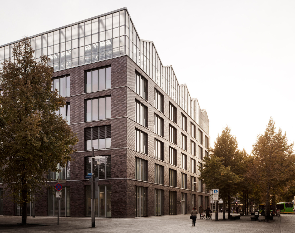 Ein Foto von hiepler, brunier,