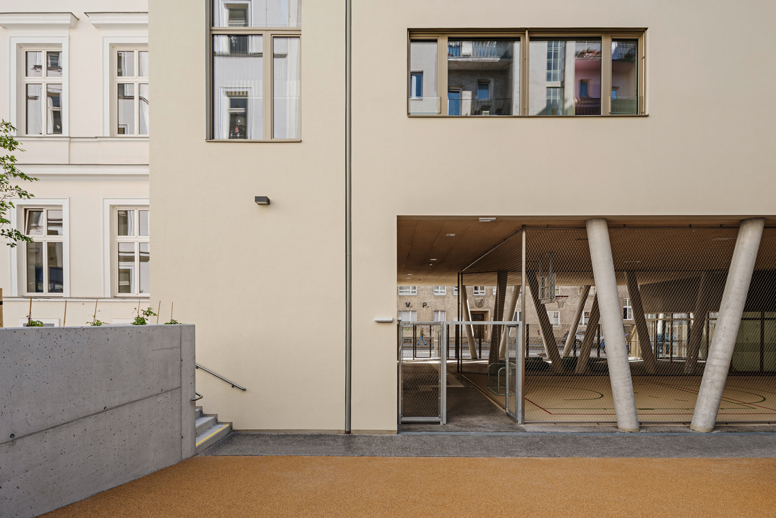 Ein Foto von Hertha Hurnaus