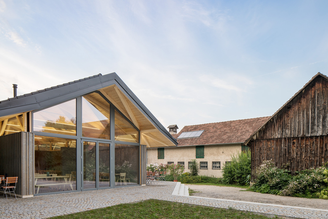 Ein Foto von Leonhard Hilzensauer