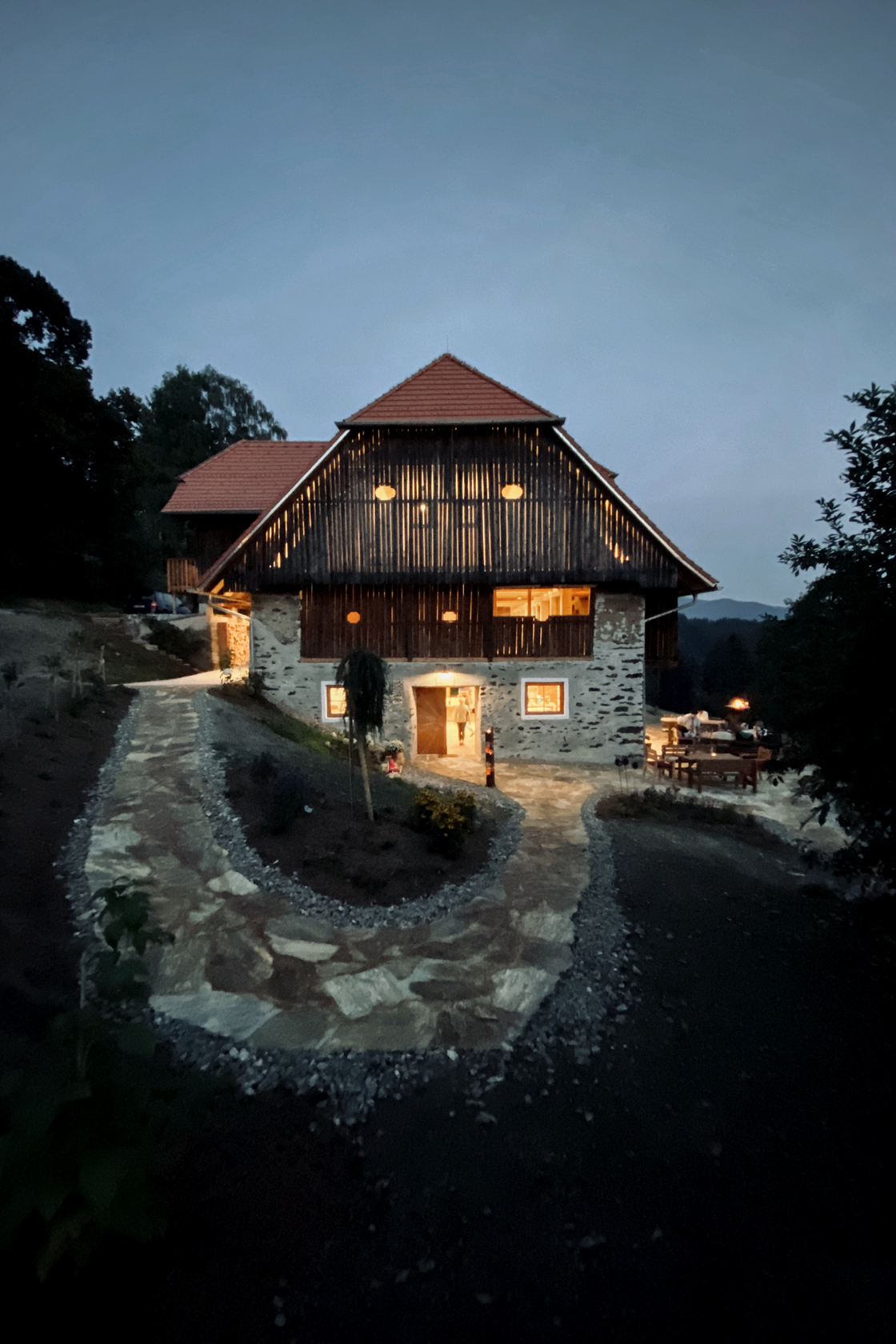 Ein Foto von Lendarchitektur