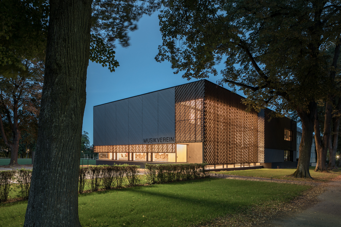 Ein Foto von Leonhard Hilzensauer