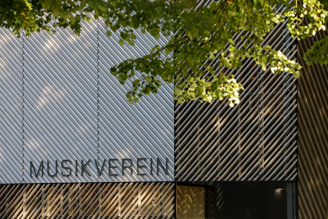 Ein Foto von Leonhard Hilzensauer