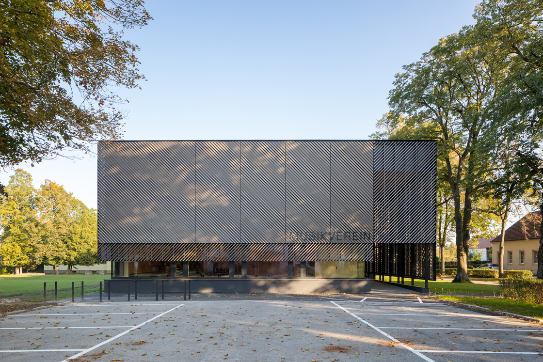 Ein Foto von Leonhard Hilzensauer